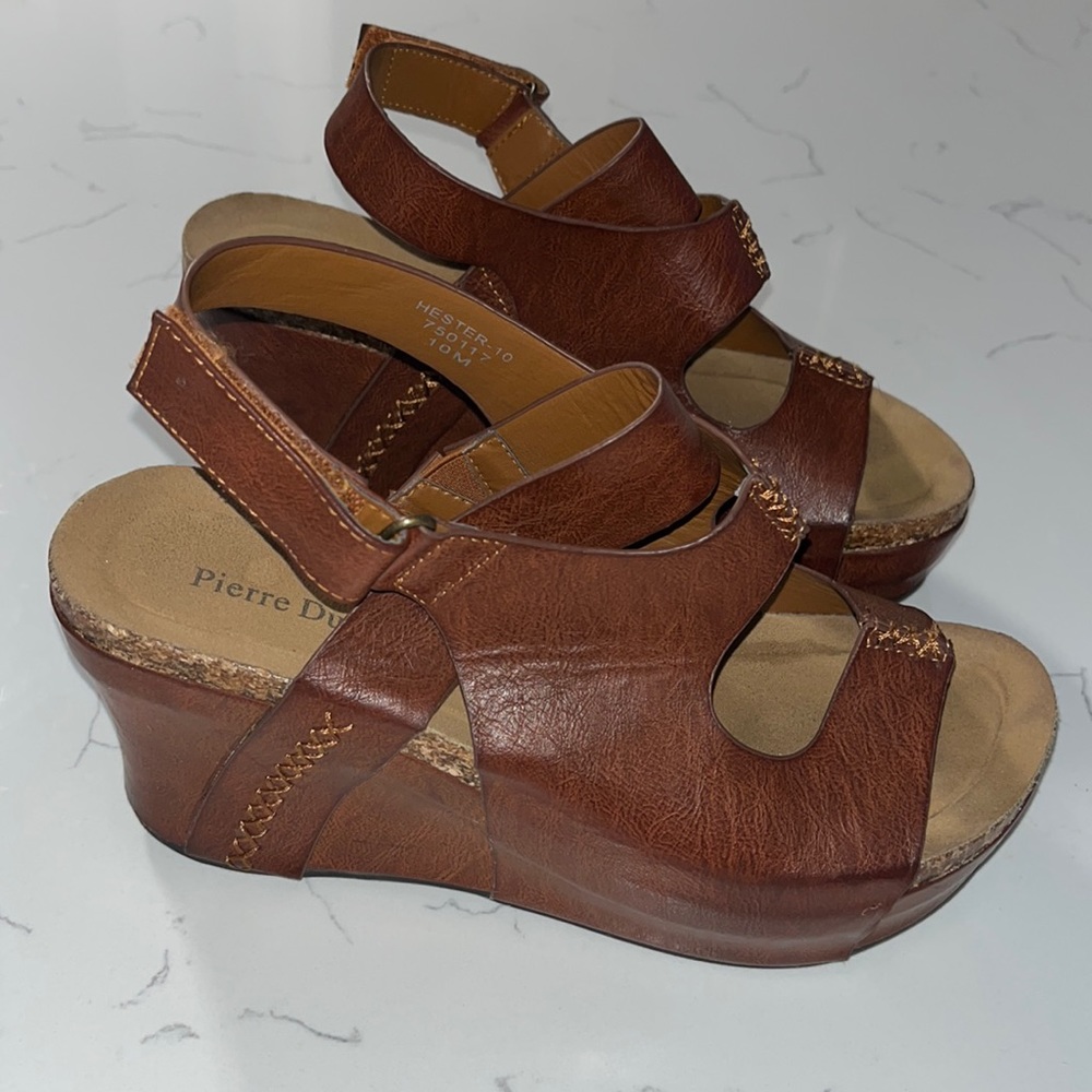 PIERRE DUMAS Platform Wedge Strap Hester Sandals